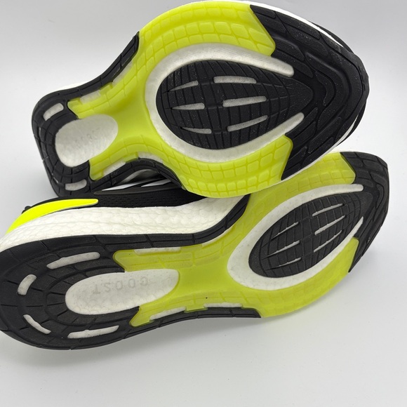 Adidas Black and White Running Shoes with Neon Highlights - Picture 4 of 5